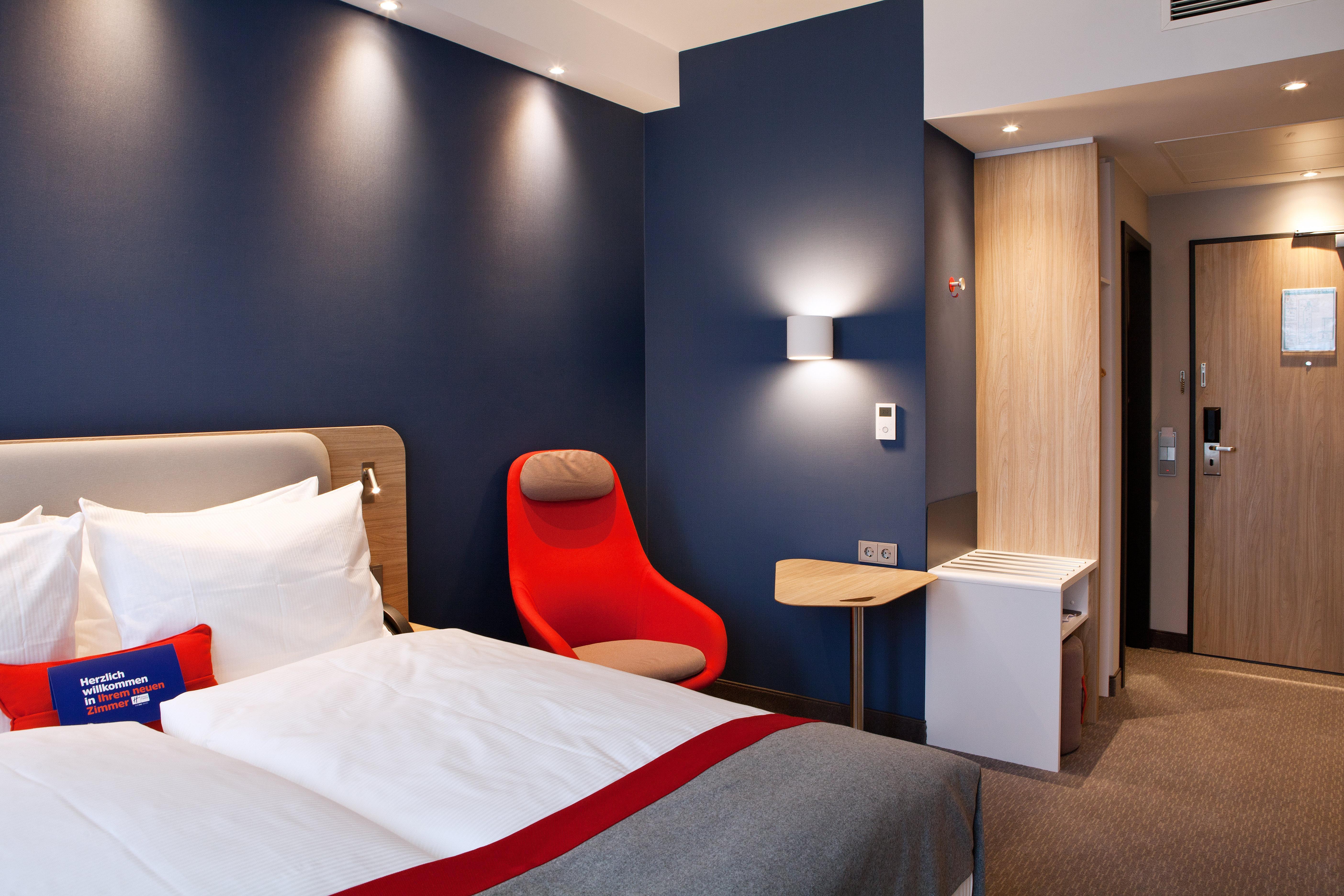 Holiday Inn Express - Sindelfingen By Ihg מראה חיצוני תמונה