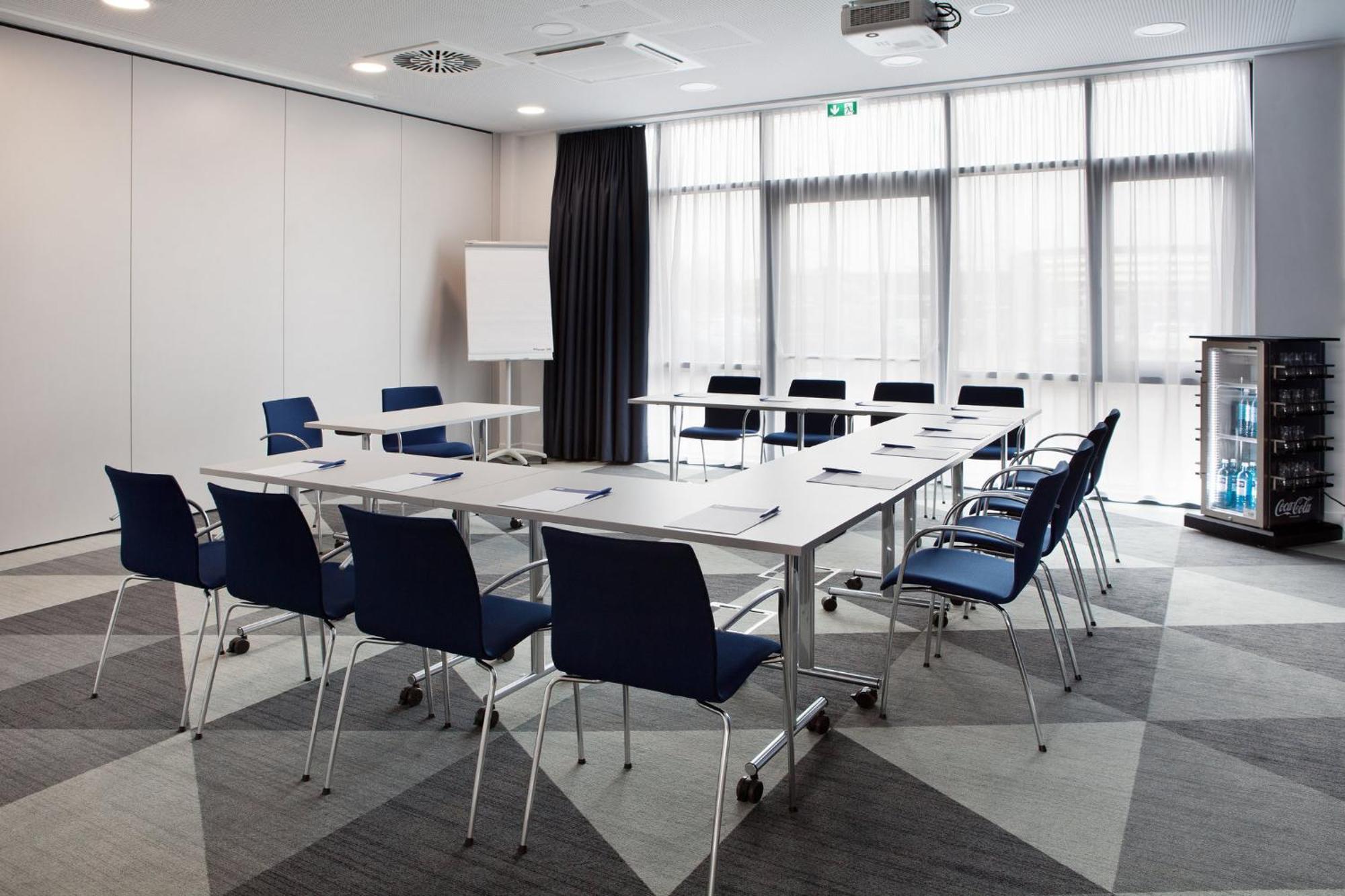 Holiday Inn Express - Sindelfingen By Ihg מראה חיצוני תמונה